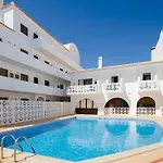 Apartmán Oura White View 2 Min Walk Sea *