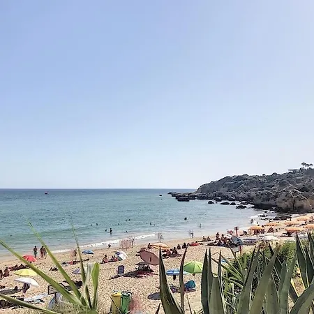 Апартаменти Oura White View 2 Min Walk Sea Албуфейра