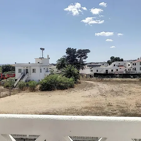 Апартаменти Oura White View 2 Min Walk Sea