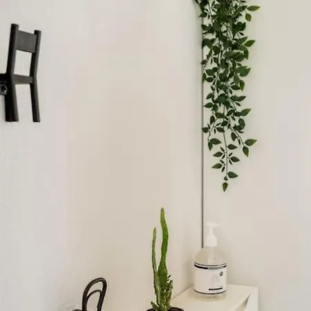 Oura White View 2 Min Walk Sea Albufeira