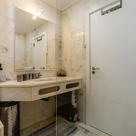 Apartamento Oura White View 2 Min Walk Sea *