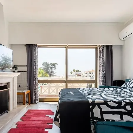Апартаменти Oura White View 2 Min Walk Sea *