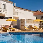 Oura White View 2 Min Walk Sea Albufeira