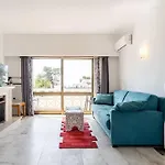 Apartment Oura White View 2 Min Walk Sea *